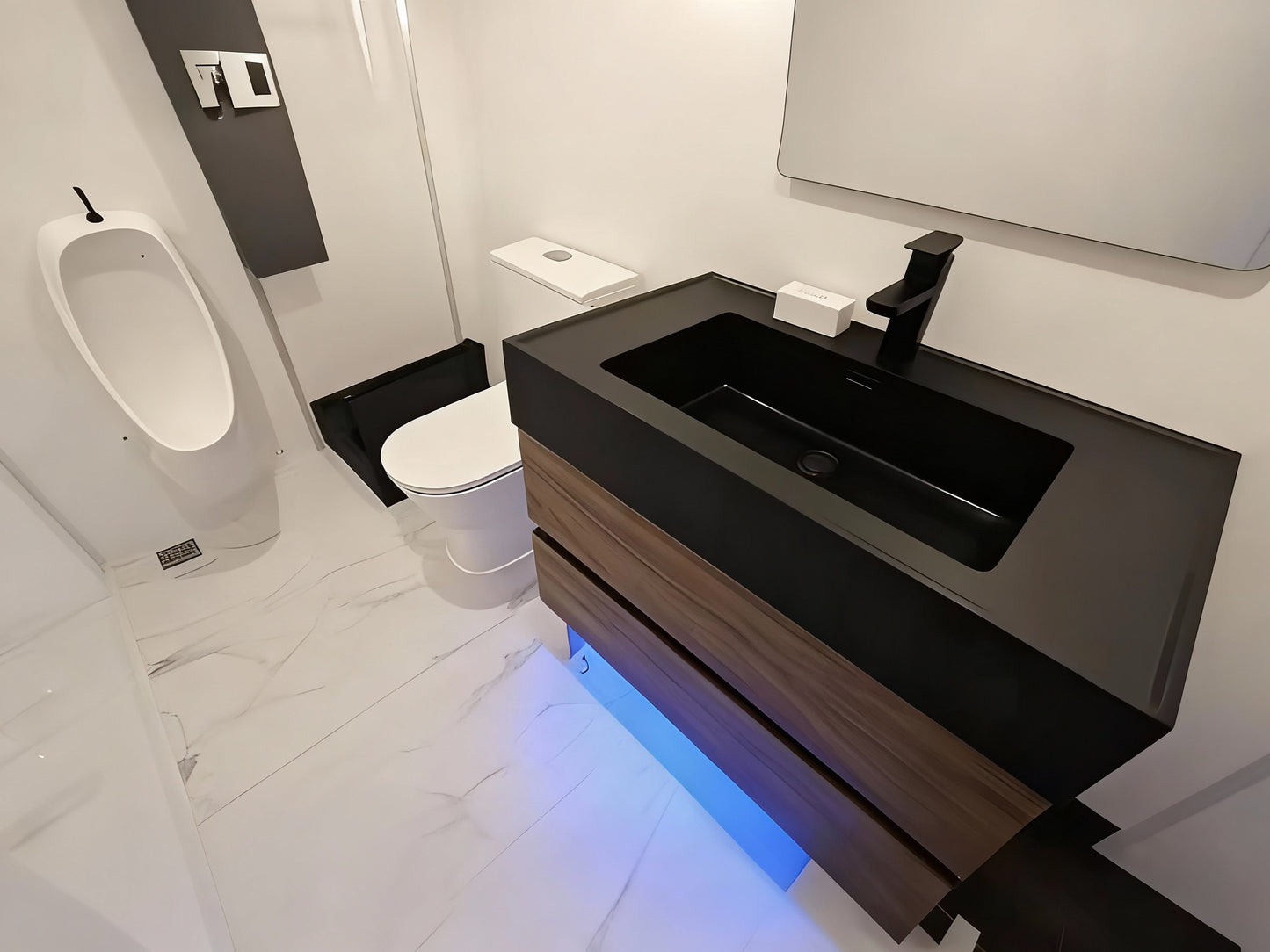 Luxury 8 Person Restroom Trailer toilet shower and urianal configuration